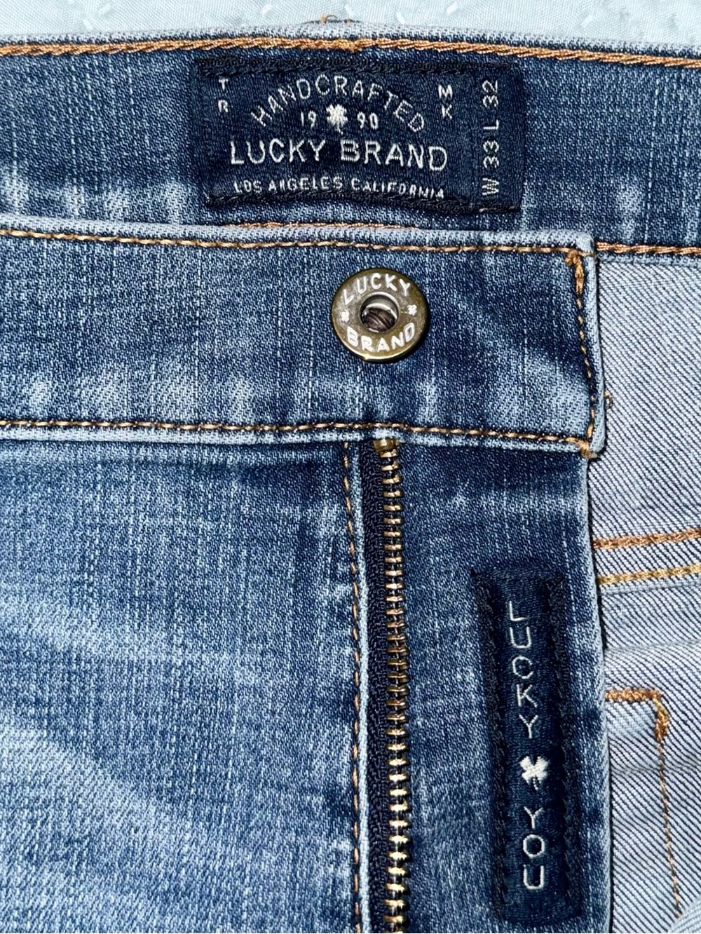 Lucky Brand 221 Original Straight Jeans Distressed Pockets Men’s 33x32 - Picture 7 of 12